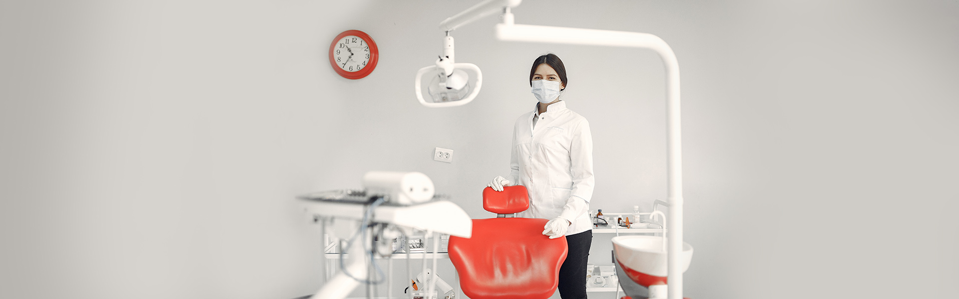How Can a Restorative Dentist Help You Improve Your Oral Health?